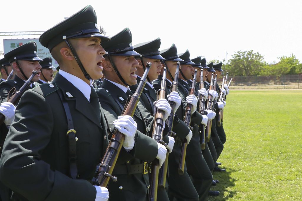 GENDARMERÍA DE CHILE ABRE POSTULACIONES PARA OFICIALES Y GENDARMES CON NUEVOS PLANES DE ESTUDIO Postulaciones abiertas para la Escuela de Gendarmería de Chile con nuevas carreras técnicas y profesionales