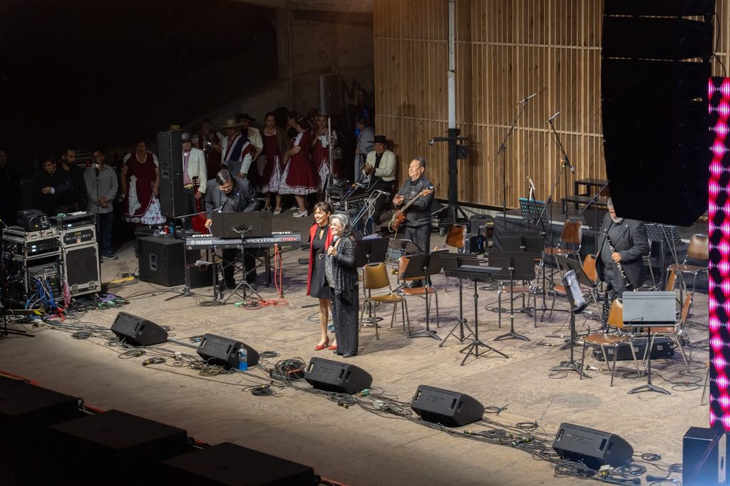 JAZZ QUARTET DE LA UNIVERSIDAD DE ANTOFAGASTA CELEBRA 40 AÑOS DE TRAYECTORIA CON CONCIERTO EN EL TEATRO MUNICIPAL Integrantes del Jazz Quartet de la Universidad de Antofagasta en concierto