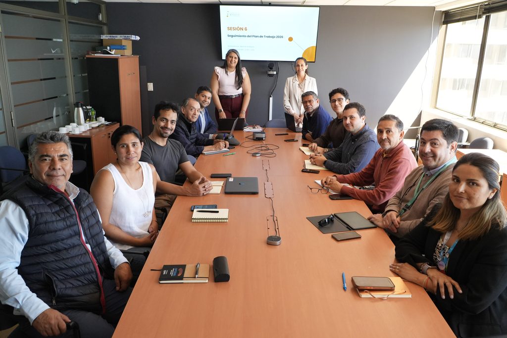 Autoridades y emprendedores participando en la Semana de la Innovación en Antofagasta