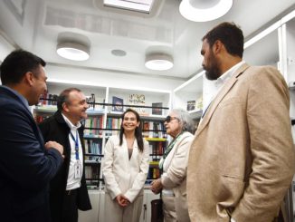 Nuevo Bibliomóvil equipado para recorrer caletas y barrios de la Región de Antofagasta
