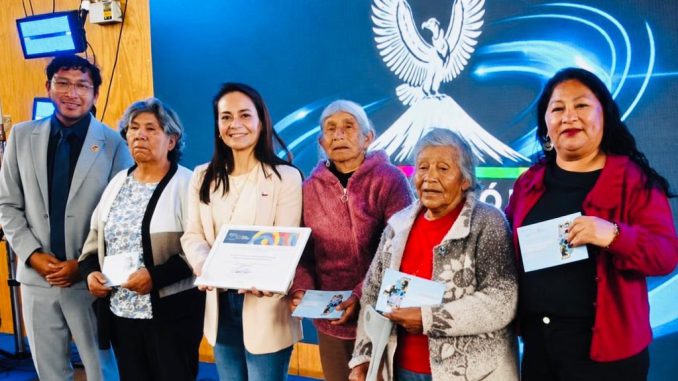 Ceremonia de reconocimiento a la organización Quechua Tesoros Vivos de Kosca en Ollagüe