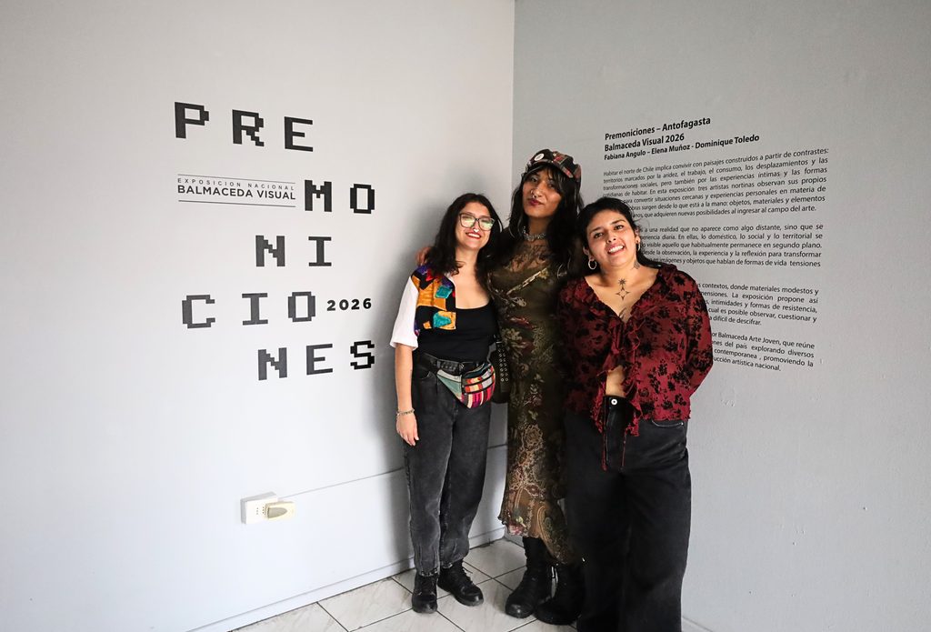 Obras de arte contemporáneo de la exposición Premoniciones en Balmaceda Arte Joven Antofagasta