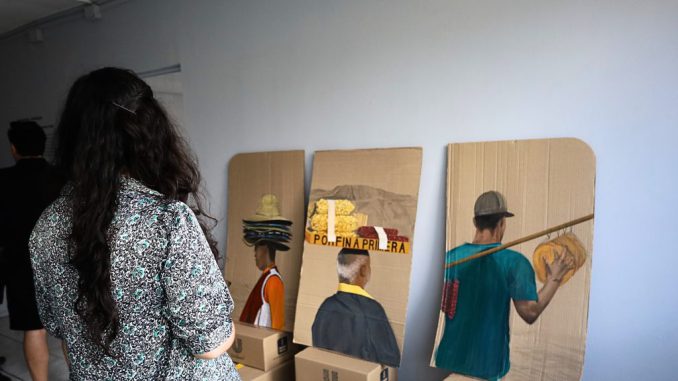 Obras de arte contemporáneo de la exposición Premoniciones en Balmaceda Arte Joven Antofagasta