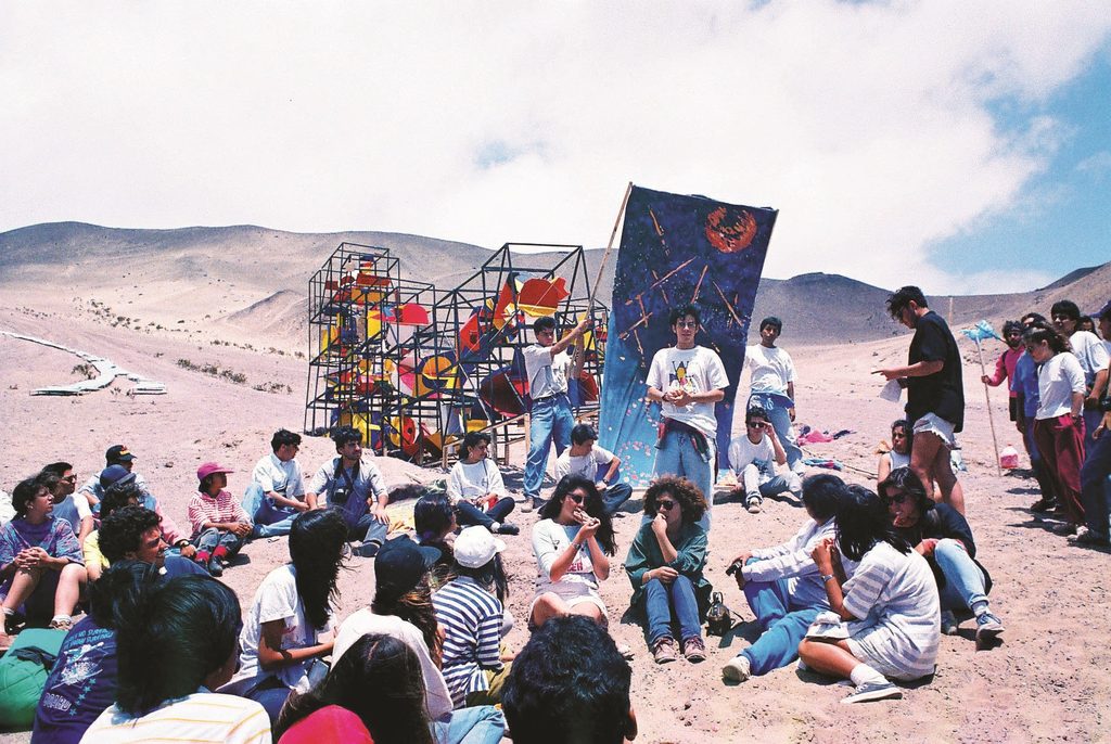 UN NUEVO LIBRO RESCATA MÁS DE 30 AÑOS DE ENSEÑANZA DE LA ARQUITECTURA EN EL DESIERTO DE ATACAMA Libro Taller Inicio que documenta la enseñanza de la arquitectura en el desierto de Atacama